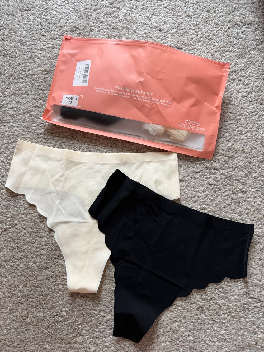 NEW Seamless Scalloped Edge 6 Pack Panties Set - Black & Cream